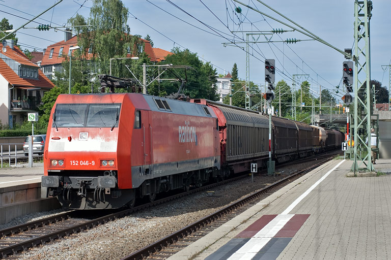 152 046 mit FE 44695 bei km 15,6 (August 2008)