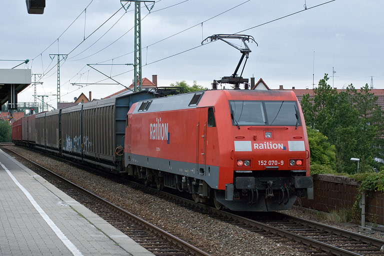 152 070 mit CSQ 60084 bei km 16,8 (Juli 2008)