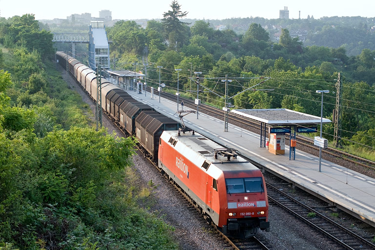 152 080 mit FZT 56173 bei km 14,2 (Juni 2008)