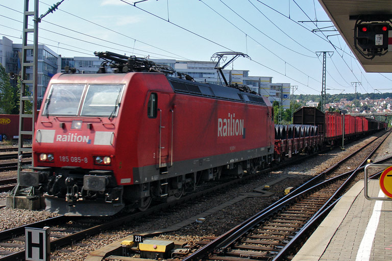185 085 mit FE 44698 bei km 15,8 (Juli 2008)