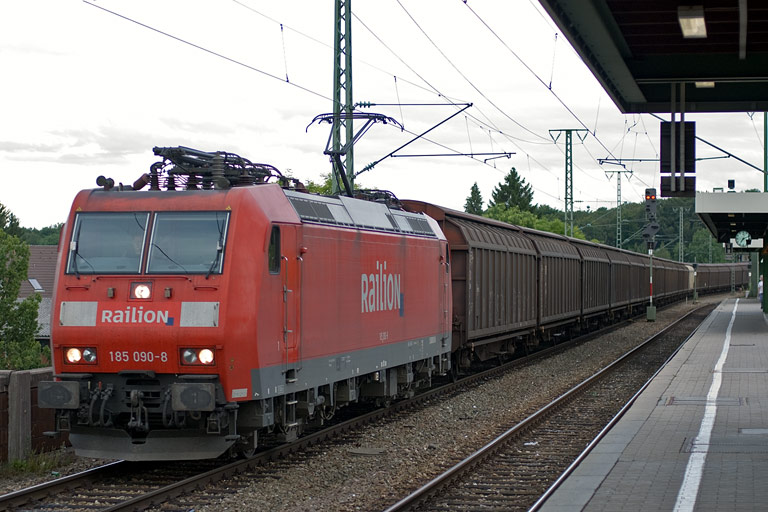185 090 mit CS 49150 bei km 16,8 (August 2008)