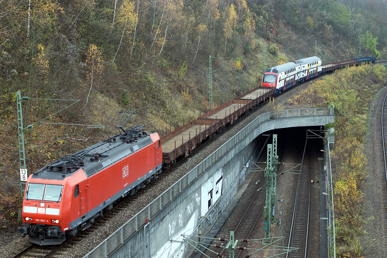 185 092 bei km 13,8 (November 2008)