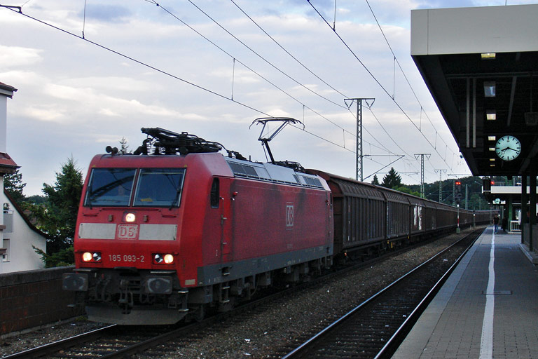 185 093 bei km 16,8 (Juli 2008)