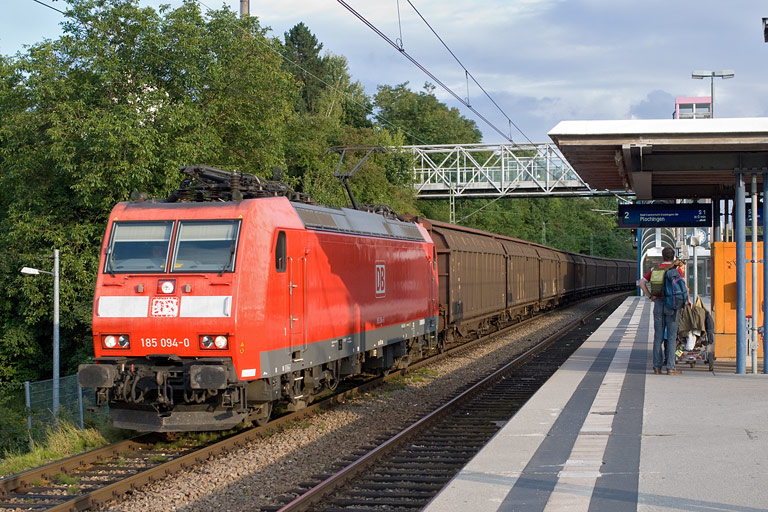 185 094 mit CS 49150 bei km 14,2 (September 2008)