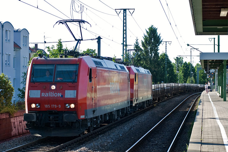 185 179 und 185 277 bei km 16,8 (Juli 2008)