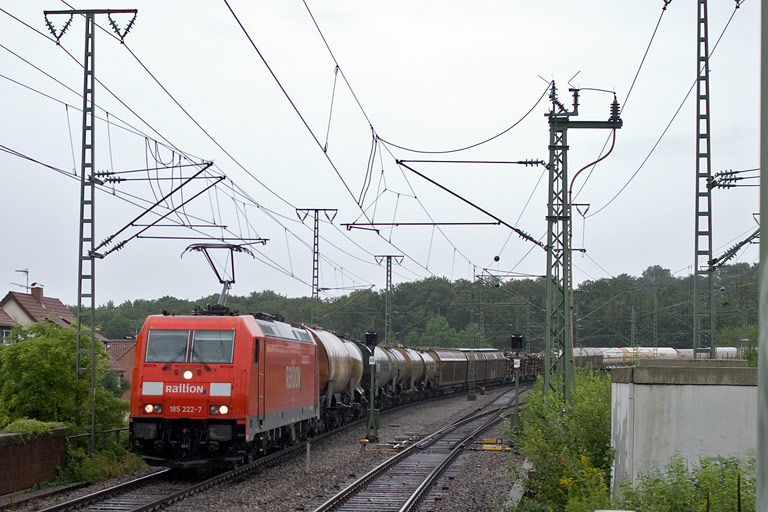 185 222 mit CFN 43199 bei km 16,8 (August 2008)