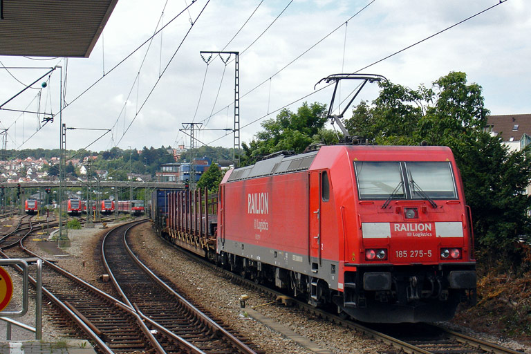185 275 mit FE 45175 bei km 15,6 (Juni 2008)