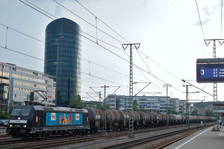 HGK 185 565 bei km 15,6 (Juli 2008)