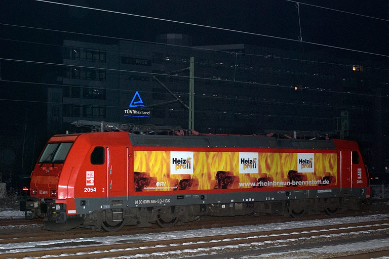 HGK 185 586 bei km 15,6 (November 2008)