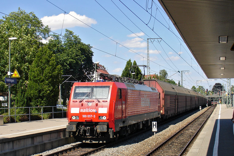 189 057 mit FZ 56167 bei km 15,6 (Juli 2008)