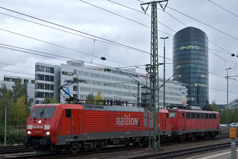 189 081 und 140 653 bei km 15,6 (September 2008)