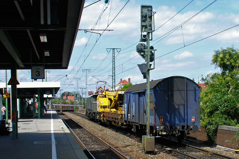 194 051 mit DBV 90773 bei km 16,8 (August 2008)