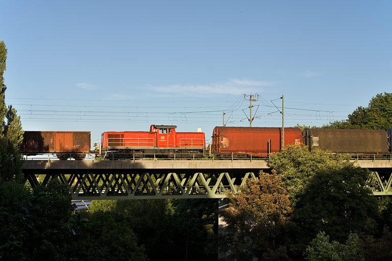 294 655 mit FZT 56173 bei km 14,6 (August 2008)
