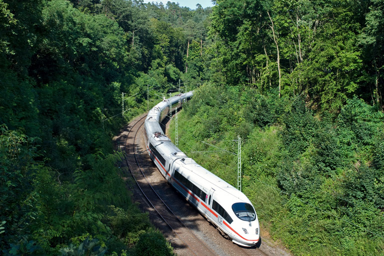 403 023 bei km 10,8 (Juli 2008)