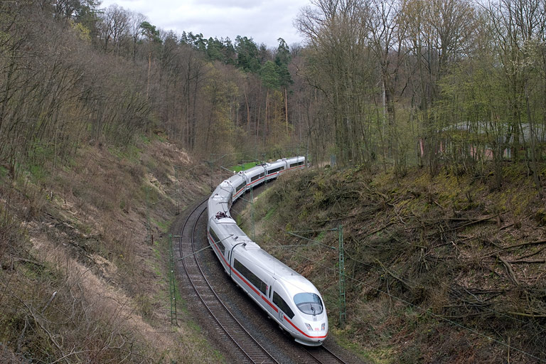 403 035 als L-ICE 78801 bei km 10,8 (April 2008)