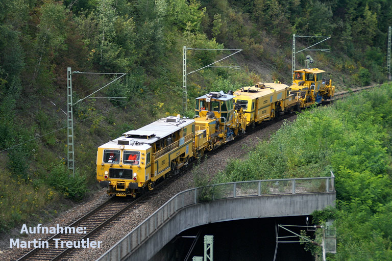 Gleisbauzug bei km 13,8 (September 2008)