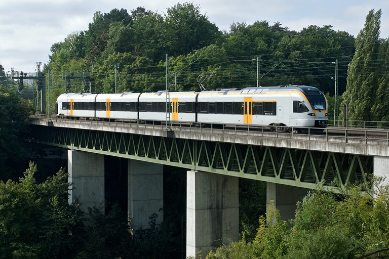 Cantus "Flirt" ET 5.11 bei km 14,6 (September 2008)