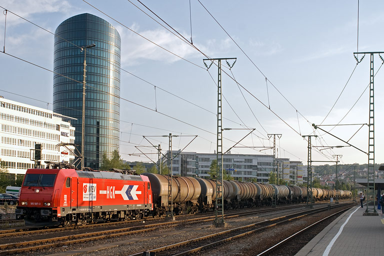 HGK 185 587 bei km 15,6 (August 2008)
