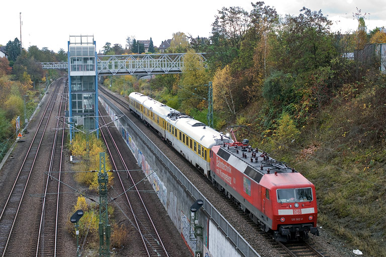 120 502 mit Mess NbZ 94356 bei km 14,0 (November 2009)