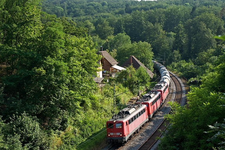 140 681, 140 037 und 140 637 mit CFN 63053 bei km 11,0 (Juni 2009)