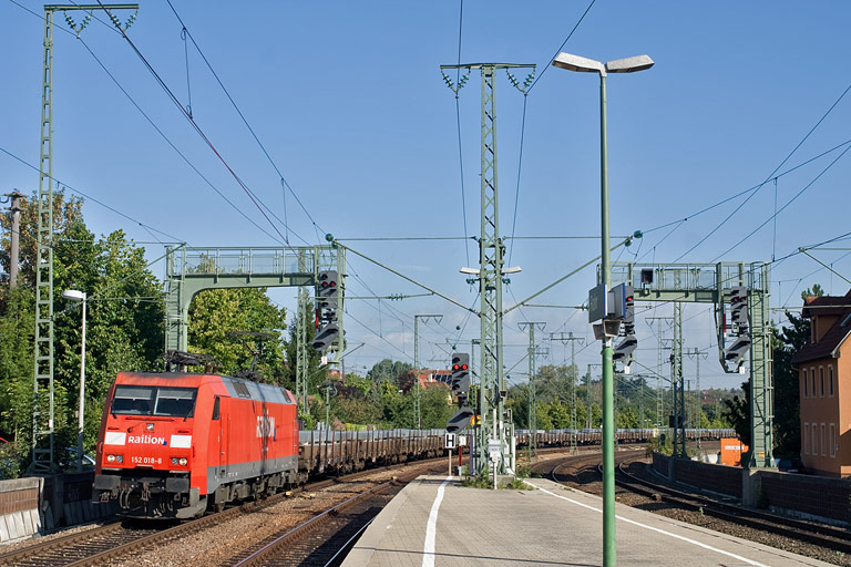 152 018 bei km 16,6 (August 2009)