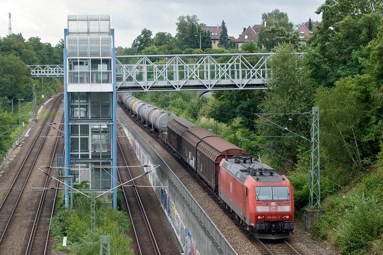 185 074 mit FE 45175 bei km 14,0 (August 2009)