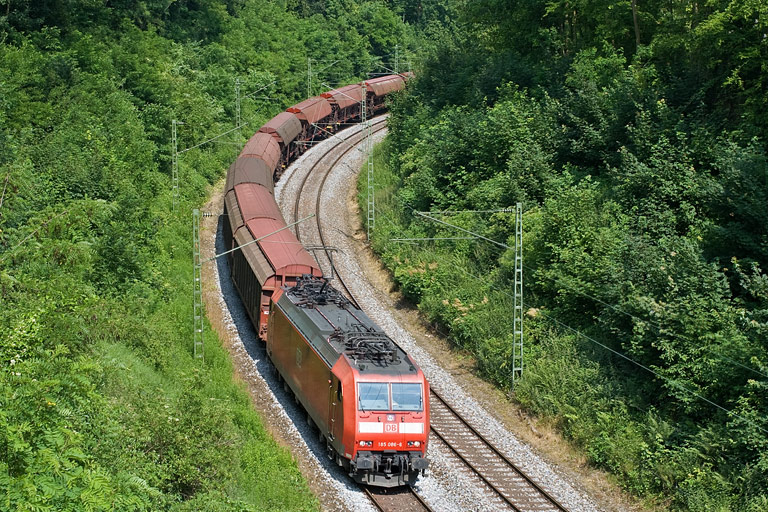185 086 mit FE 44691 bei km 10,6 (Juni 2009)