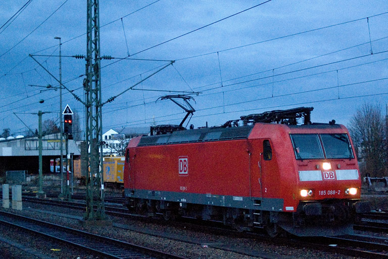 185 088 bei km 15,8 (M&auml;rz 2009)