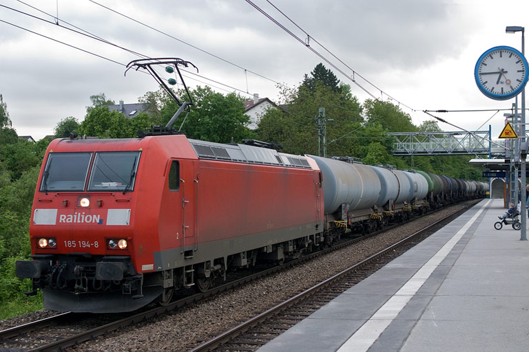 185 194 bei km 14,2 (Mai 2009)