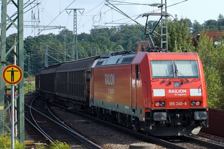 185 240 mit FE 44691 bei km 16,8 (August 2009)