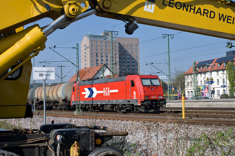 185 604 bei km 15,6 (April 2009)