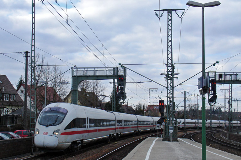 Baureihe 415 als ICE 281 bei km 16,6 (März 2009)