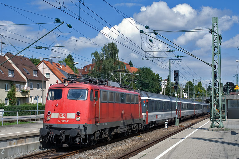 115 509 mit IC 187 bei km 15,6 (August 2010)