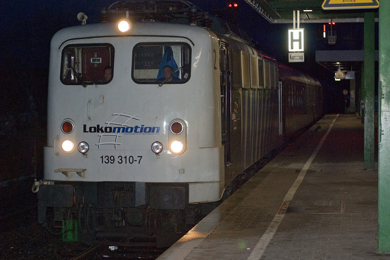 139 310 mit DPE 92887 bei km 16,8 (M&auml;rz 2010)