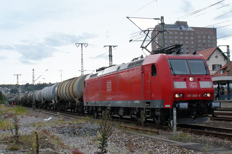 185 086 bei km 15,6 (September 2010)