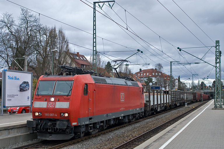 185 087 mit FE 44691 bei km 15,6 (M&auml;rz 2010)