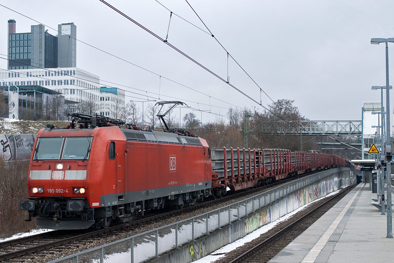 185 092 mit FE 44691 bei km 14,2 (M&auml;rz 2010)