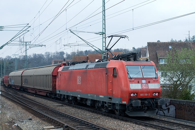 185 119 mit FE 44691 bei km 16,8 (April 2010)