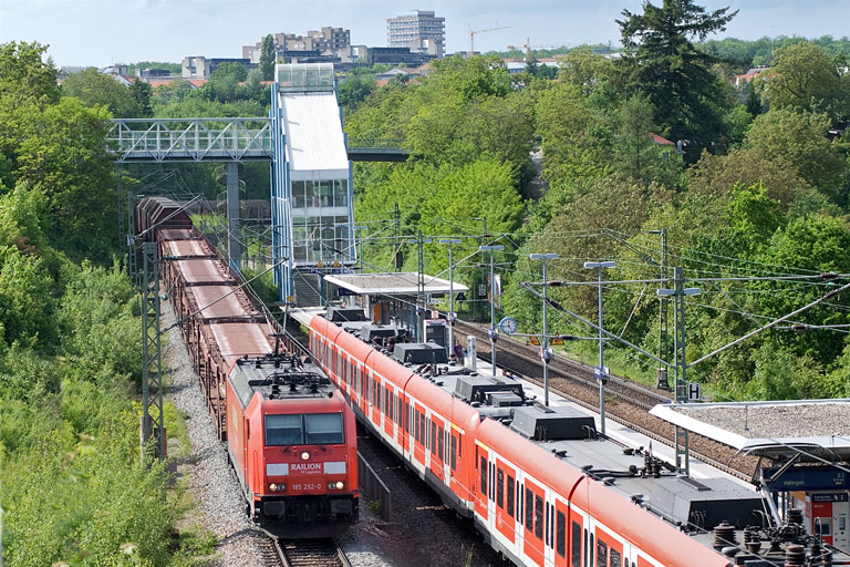 185 292 mit FZ 56167 bei km 14,2 (Mai 2010)