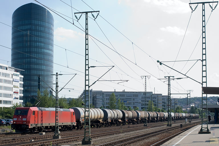 185 338 bei km 15,6 (Juni 2010)