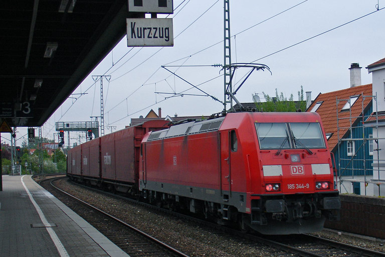 185 344 mit CSQ 60080 bei km 16,8 (Mai 2010)