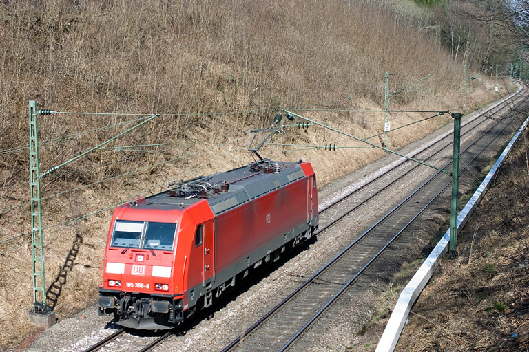 185 368 bei km 19,0 (April 2010)