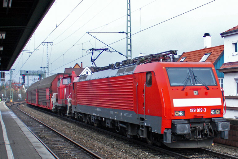 189 019 mit FZ 56164 bei km 16,8 (M&auml;rz 2010)