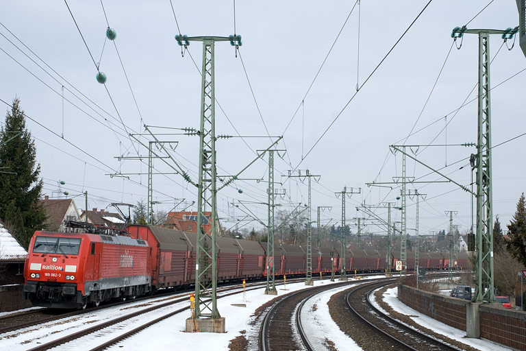 189 062 mit FZ 56165 bei km 16,6 (M&auml;rz 2010)