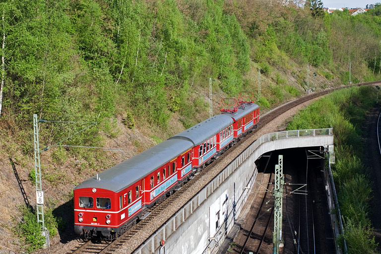 865 606/465 006 als RE 19014 bei km 13,8 (Mai 2010)