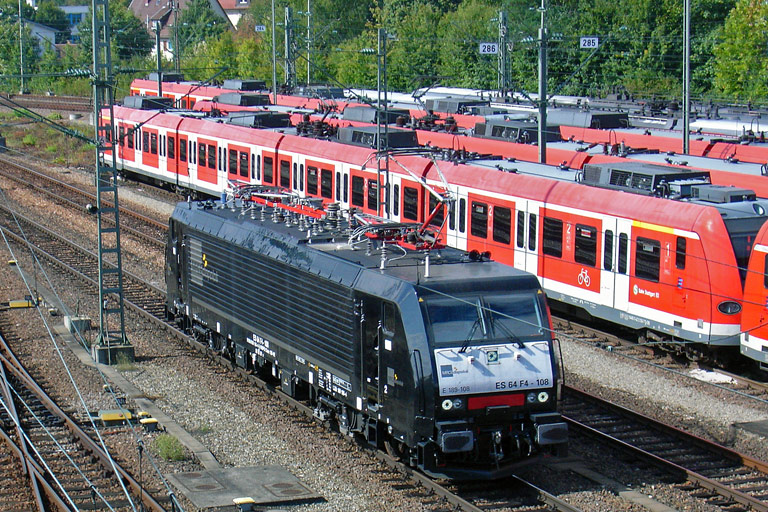 ES 64 F4-108 bei km 16,0 (September 2010)