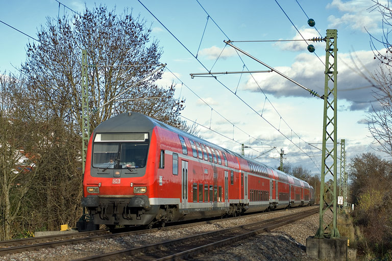 Lr 76573 bei km 12,8 (November 2010)