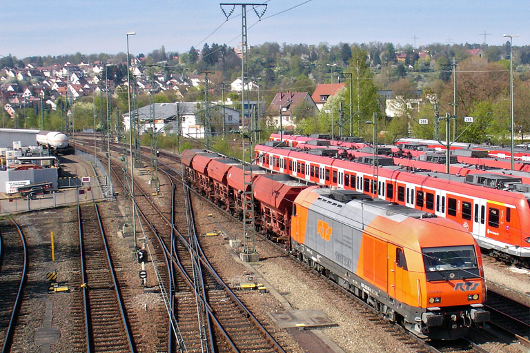 RTS 2016 905 bei km 16,0 (April 2010)