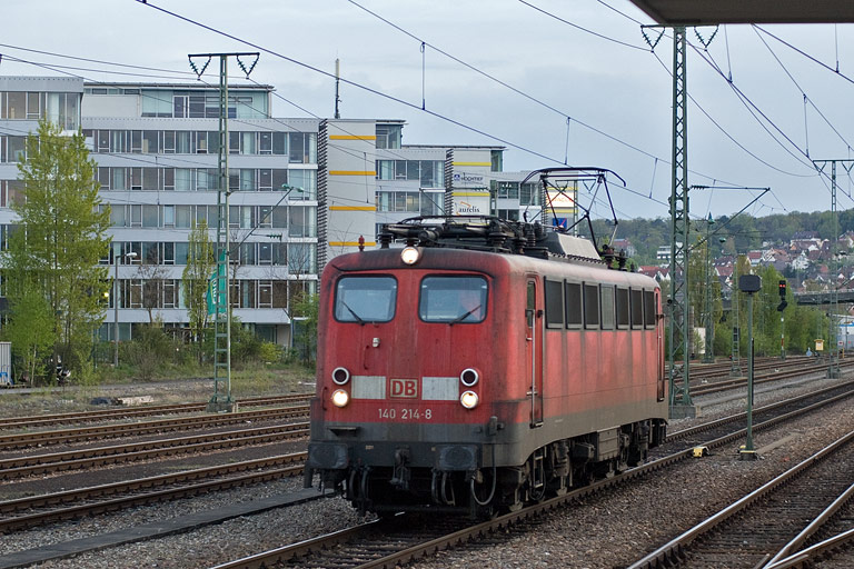 140 214 bei km 15,8 (April 2011)