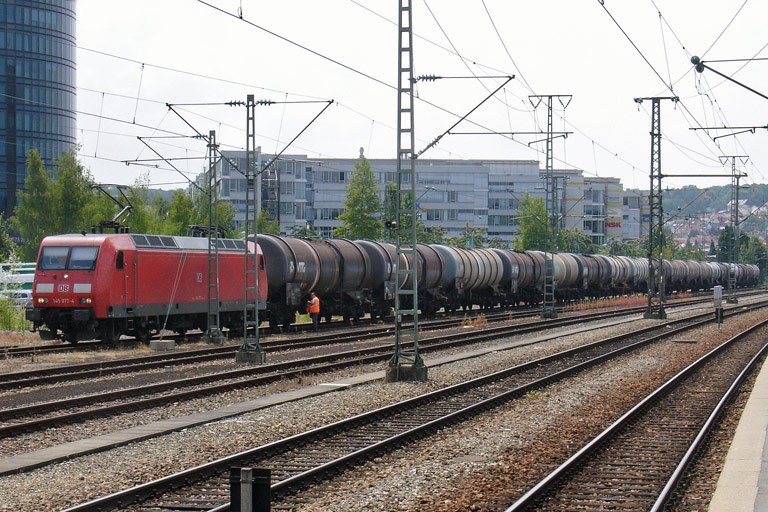 145 077 bei km 15,6 (Juli 2011)
